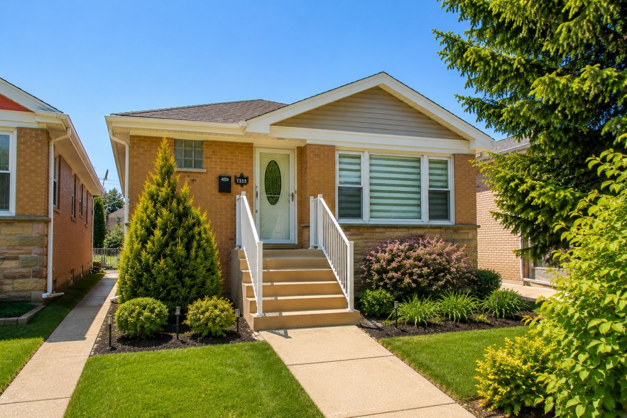 7309 W PENSACOLA Avenue , Norridge, IL 60706