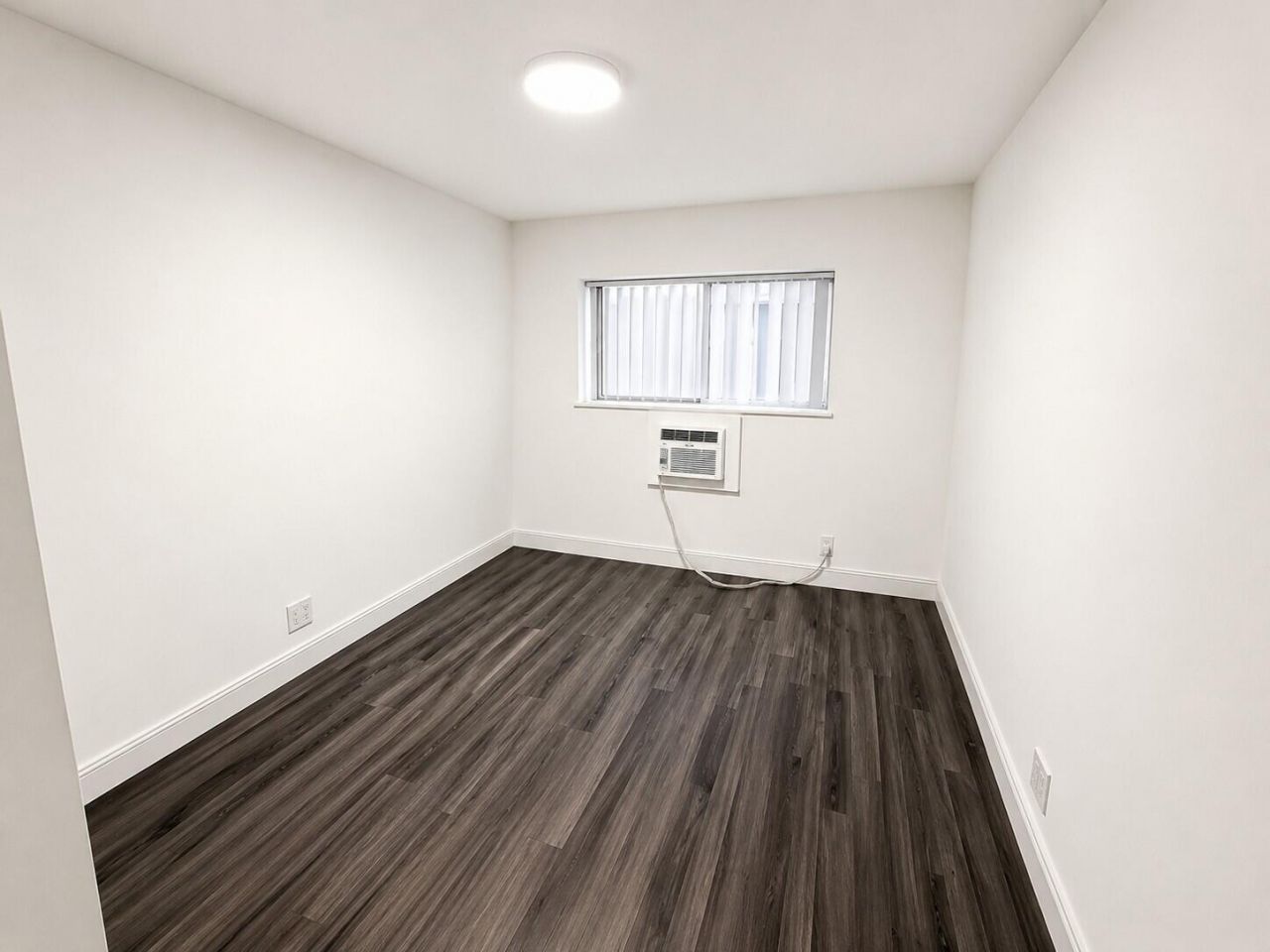 510 Lake Shore Drive, Unit 3, West Palm Beach, FL 33403 Photo