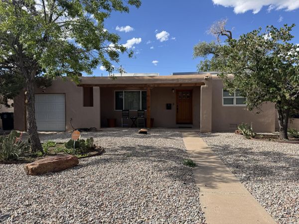 4679 Idlewilde Lane SE, Albuquerque, NM 87108