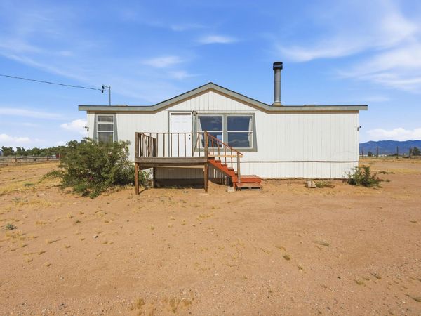 8 Lavanda Lane , Los Lunas, NM 87031
