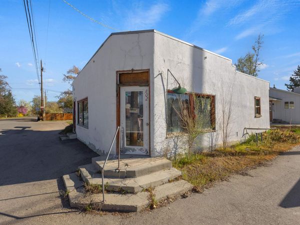 802 N Garden, Boise, ID 83706