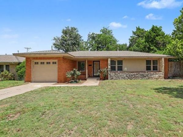 2231 W Britton Road, The Village, OK 73120