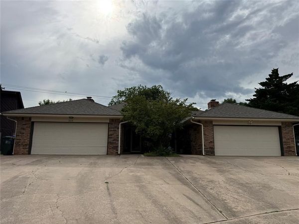 316 Town Park Road, Norman, OK 73072