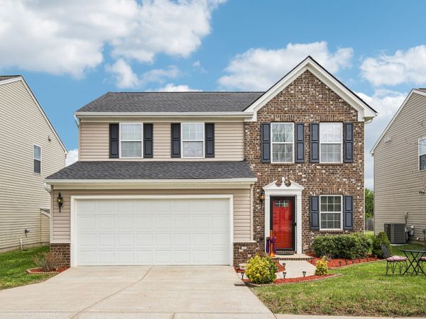 1268 Scarcroft Ln , Nashville, TN 37221