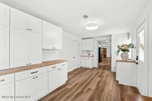 380 E Hall Road , Merritt Island, FL 32953 Photo