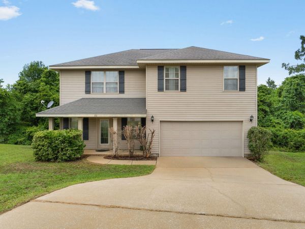 111 Bronze Circle, Crestview, FL 32539