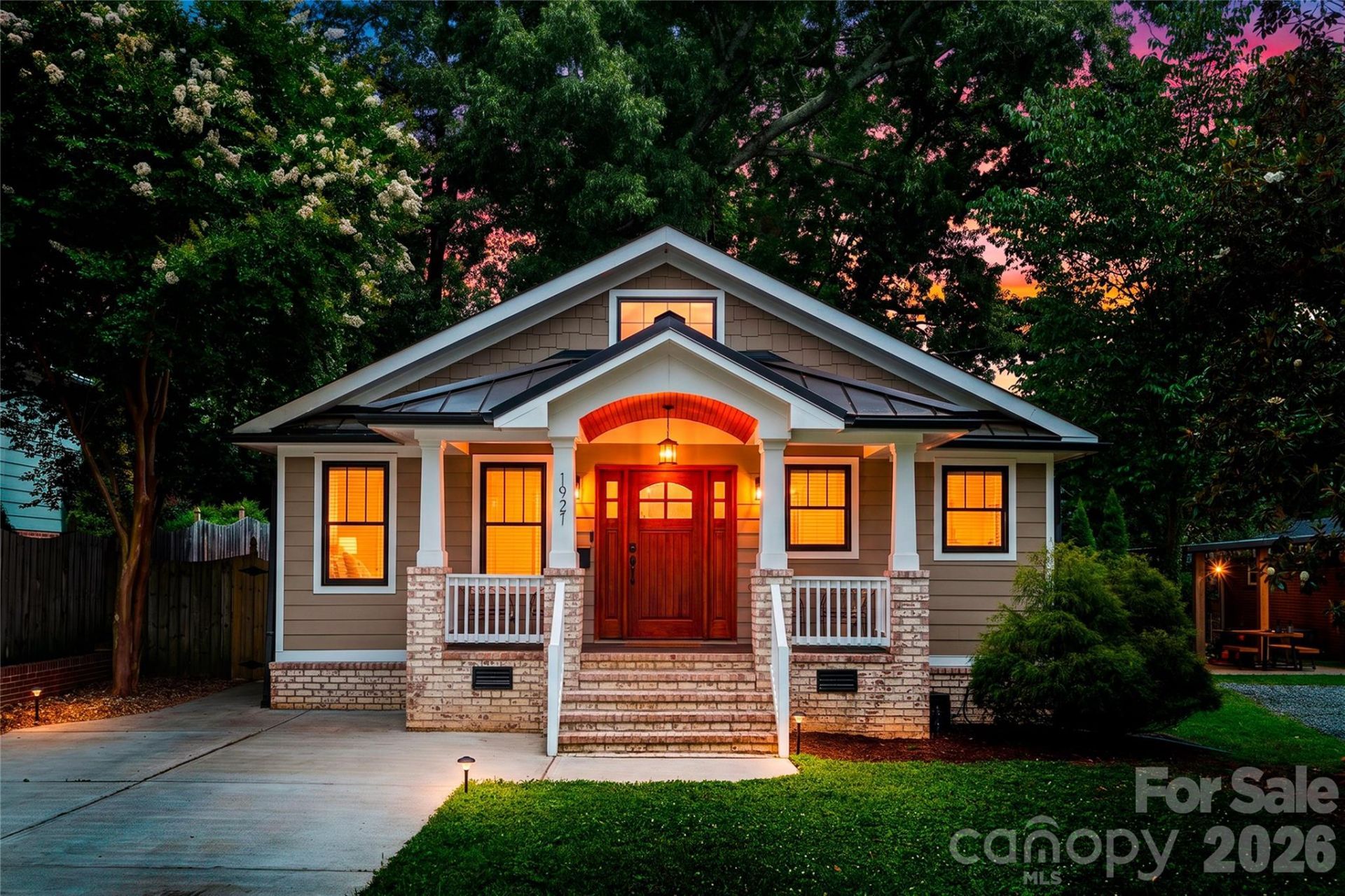 1921 Cumberland Avenue, Charlotte, NC 28203 Main Photo