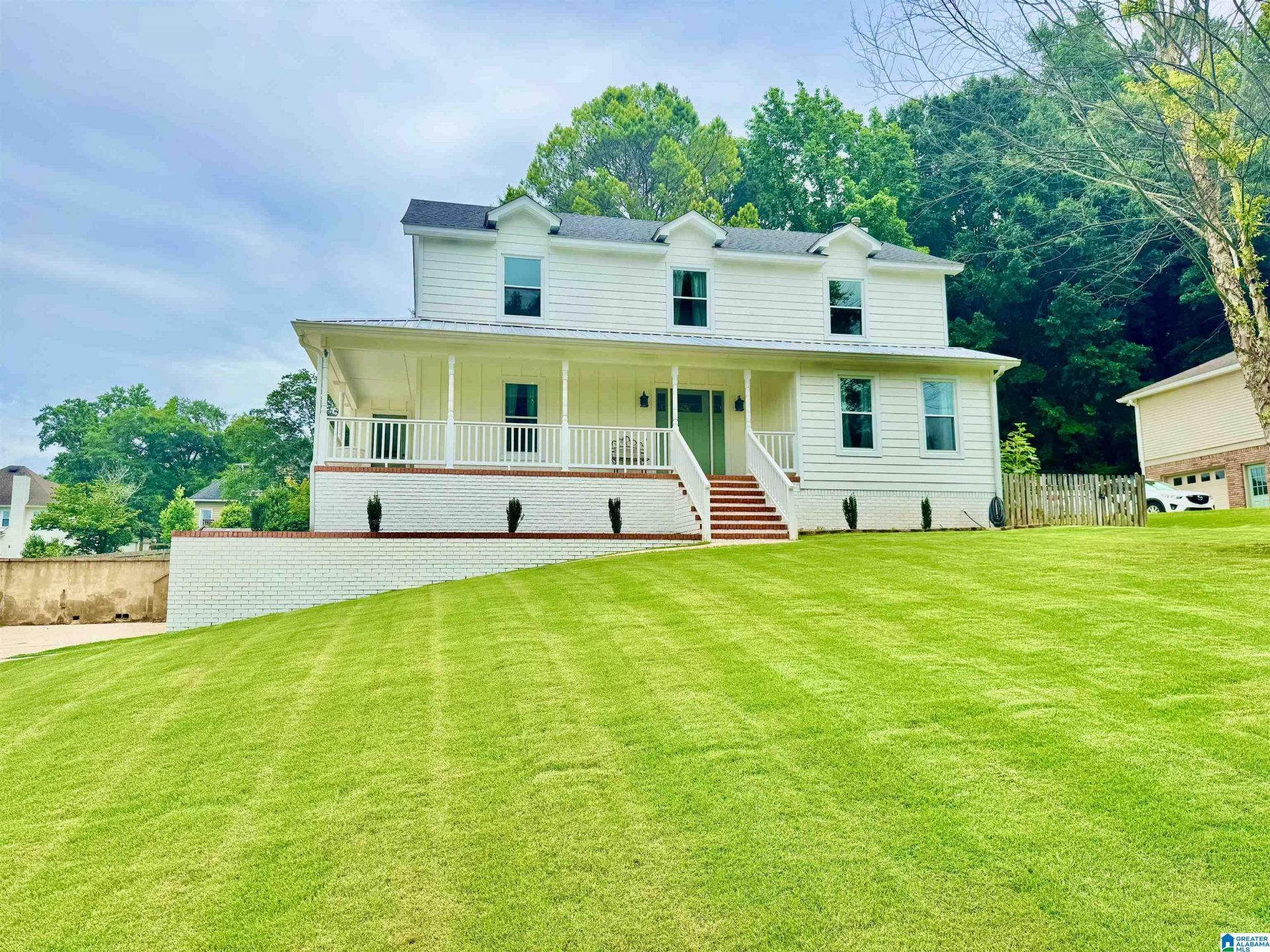 1429 Oakridge Drive, Birmingham, AL 35242 Main Photo