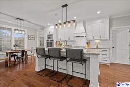 3150 Woodside Dr. photo 4