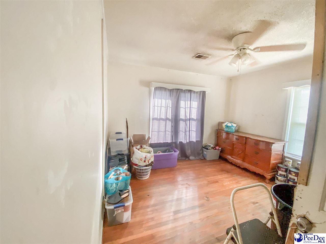 222 Hicks Rd Photo 6