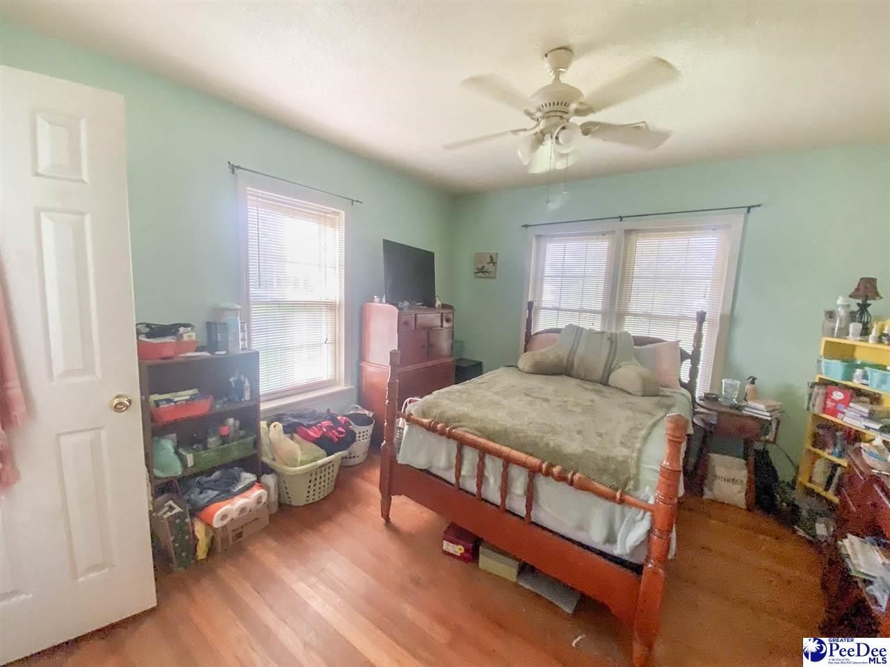 222 Hicks Rd Photo 9