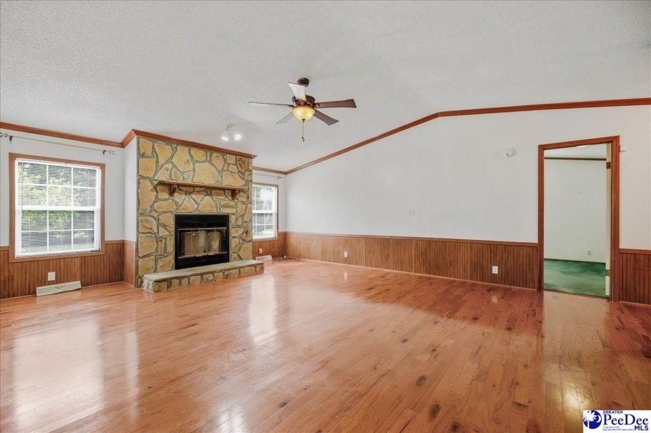 4911 Oates Hwy Photo 15