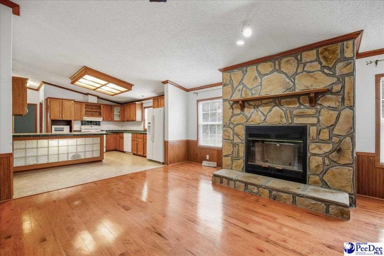 4911 Oates Hwy Photo 16