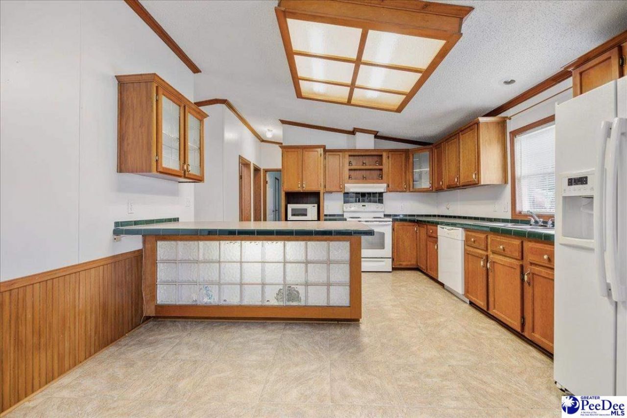 4911 Oates Hwy Photo 17