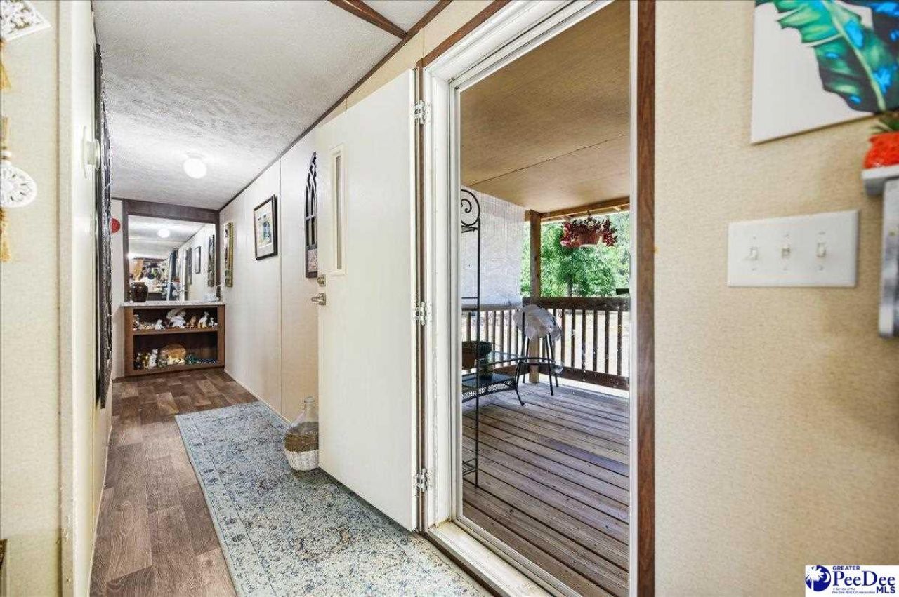 127 Branchview Road Photo 9