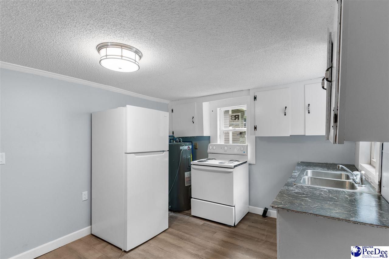 417 Madison Ave Photo 11