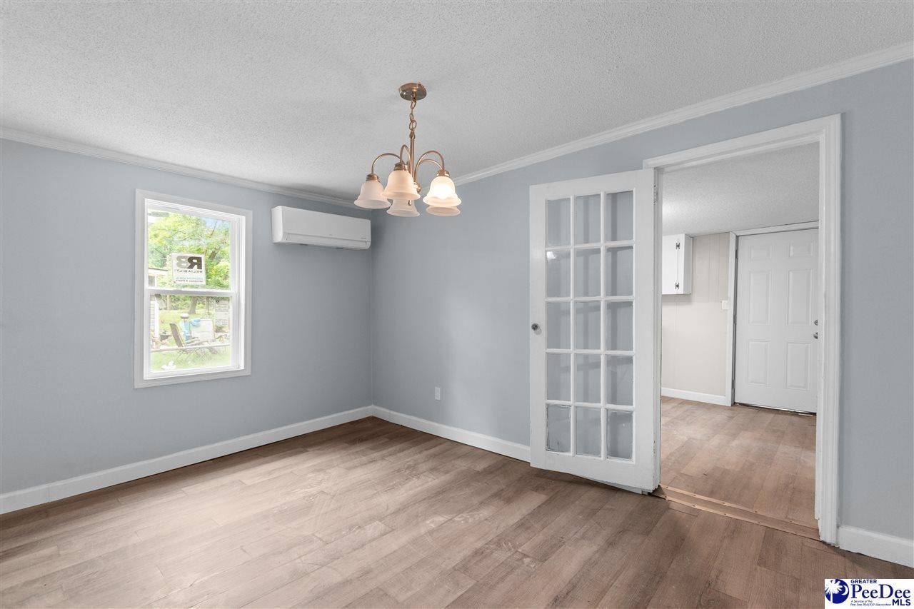 417 Madison Ave Photo 13