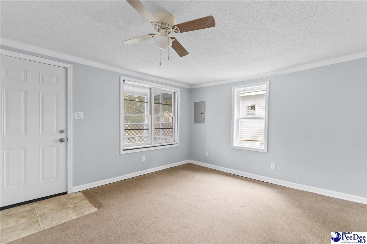 417 Madison Ave Photo 8
