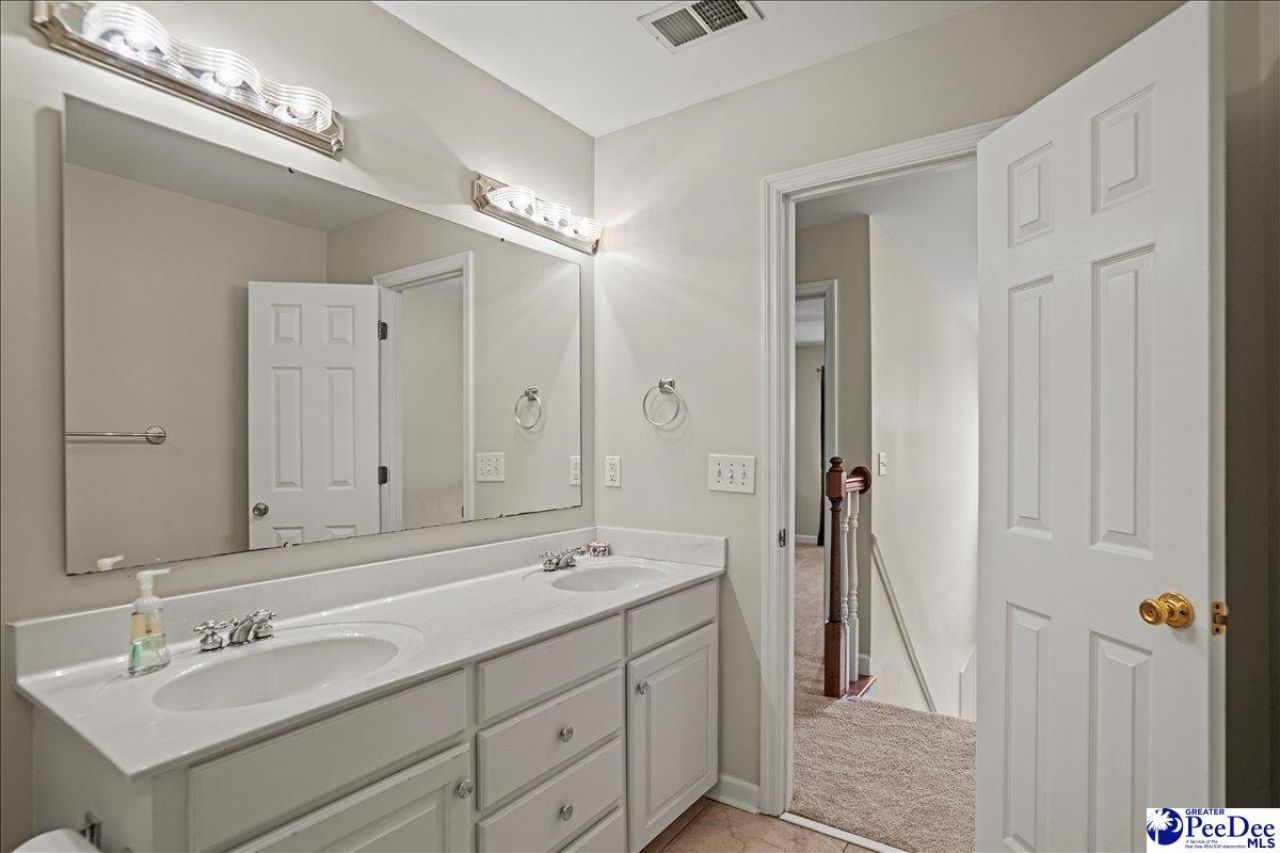 3221 West Hampton Pointe Drive Photo 31