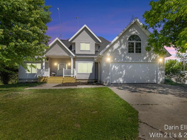 5189 Crooked Crk Road, Saranac, MI 48881