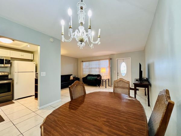 330 Southampton B, West Palm Beach, FL 33417