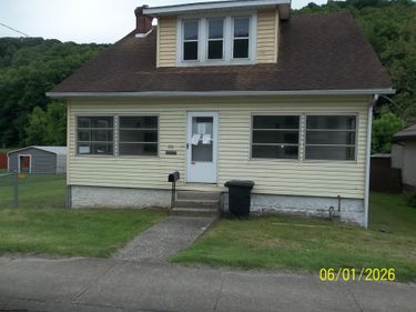 651 W second Street, Weston, WV 26452