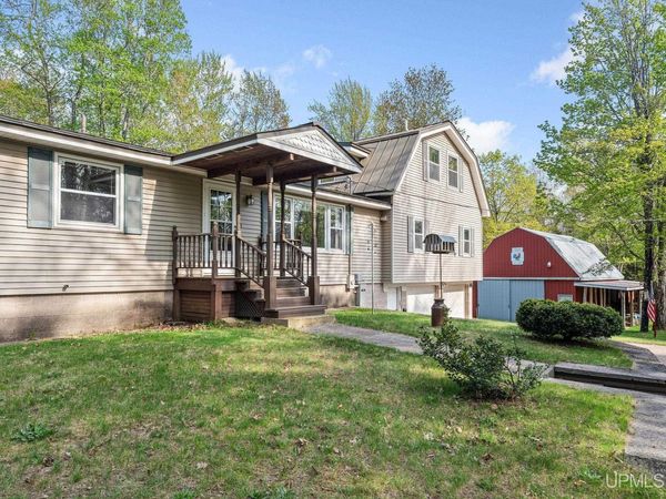 66 S M-553 Highway, Sands Twp, MI 49841