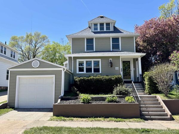 1029 Second Street, Marquette, MI 49855