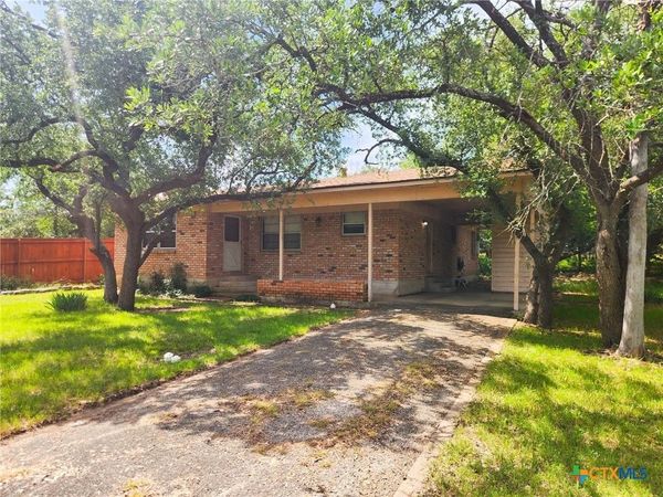 2331 Rogers Park Road , Belton, TX 76513