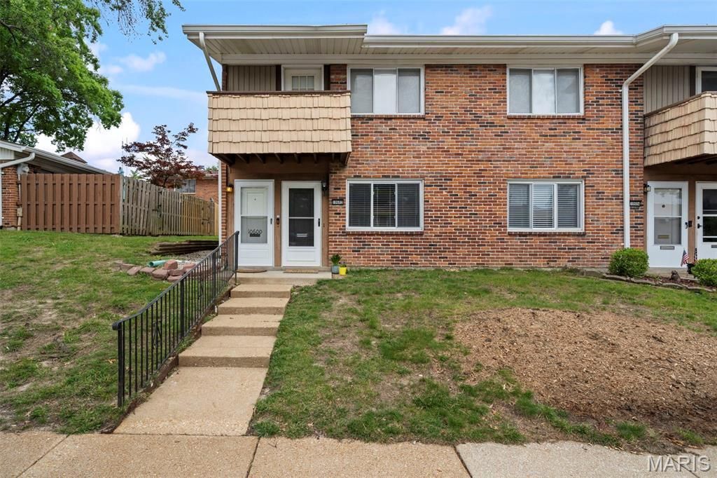 10602 Carroll Wood Way , Saint Louis, MO 63128 Main Photo