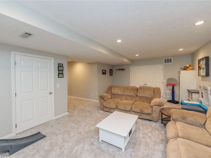 33340 Heartwood Avenue , Avon, OH 44011 Photo 36