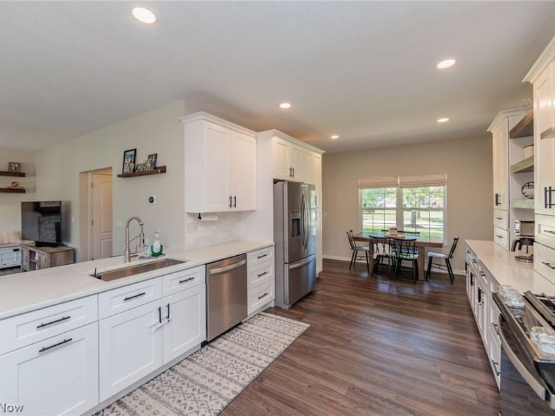 33340 Heartwood Avenue , Avon, OH 44011 Photo 8