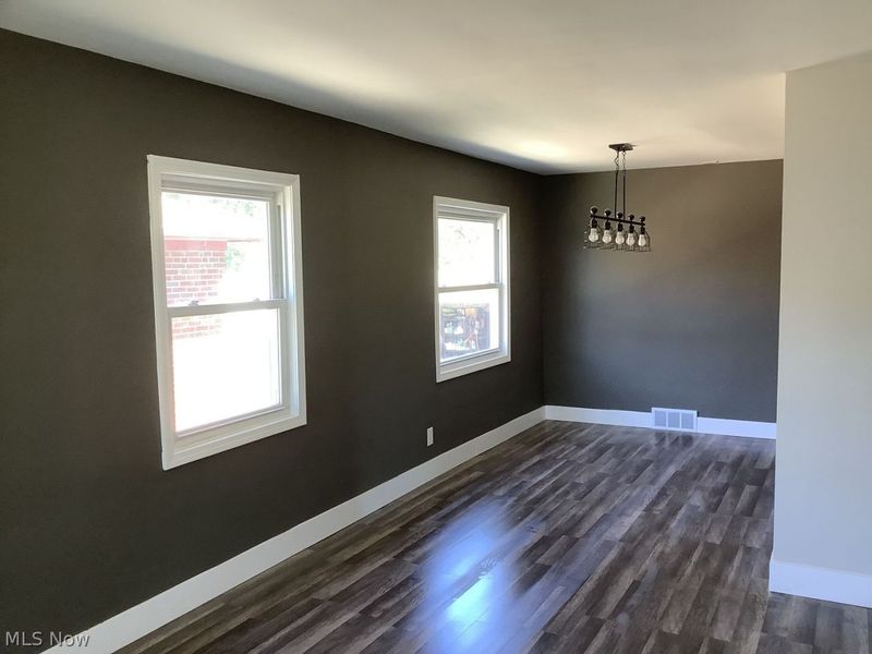 2308 Lincoln Avenue , Parma, OH 44134 Photo 6