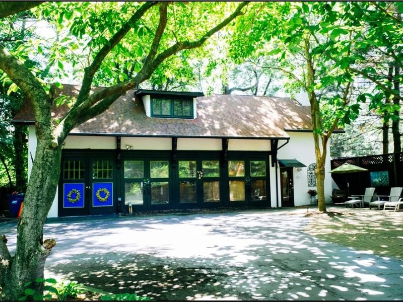 10304 Lake Shore Boulevard , Bratenahl, OH 44108 Photo 1
