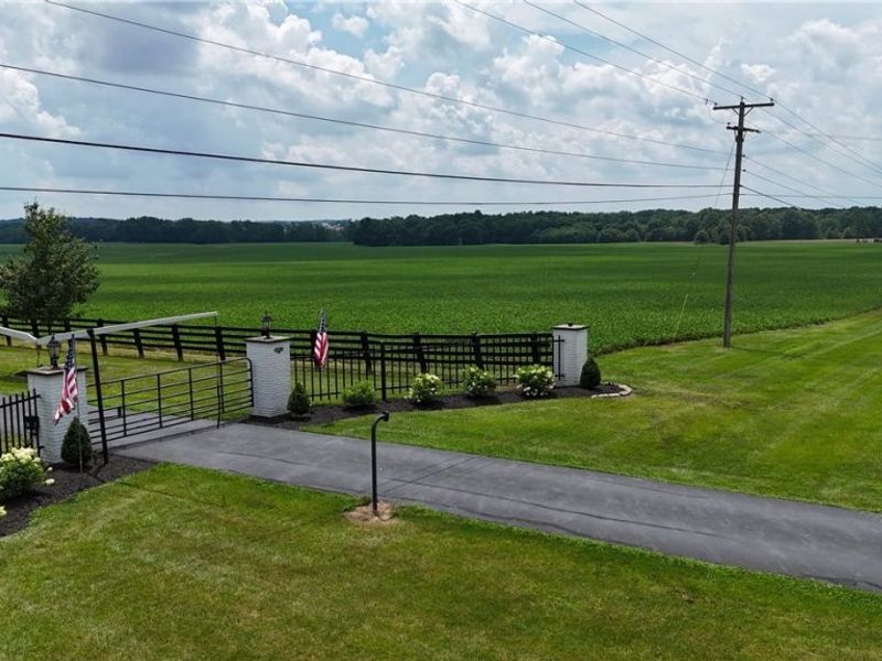24893 State Route 62, Alliance, OH 44601 Photo 5