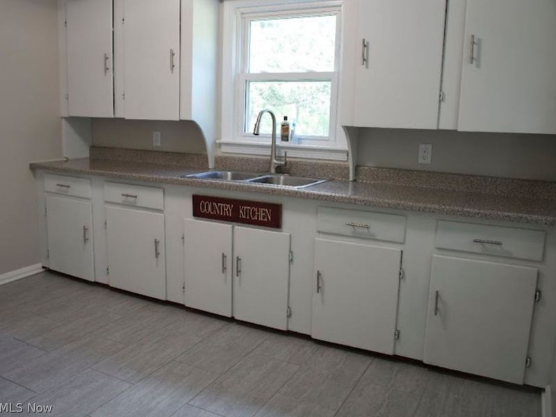 2526 Reeves Road NE, Howland, OH 44483 Photo 8
