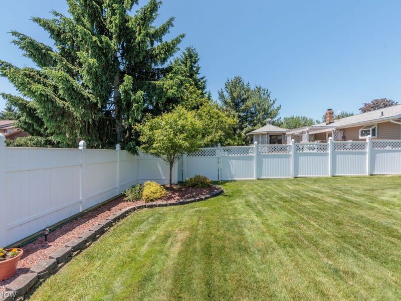 3510 Monterey Circle , Brunswick, OH 44212 Photo 8