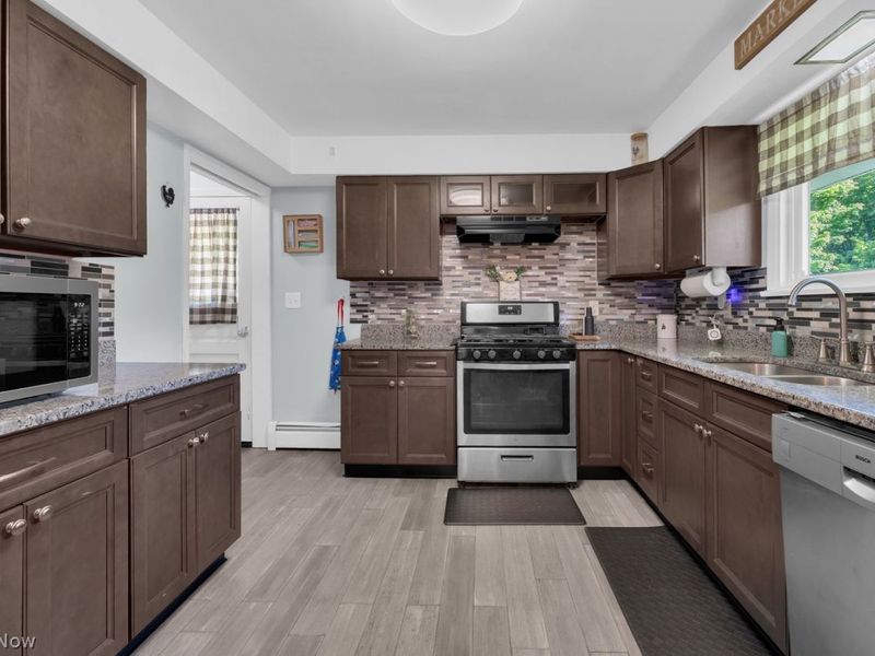 2212 Pleasant Valley Road , Niles, OH 44446 Photo 5