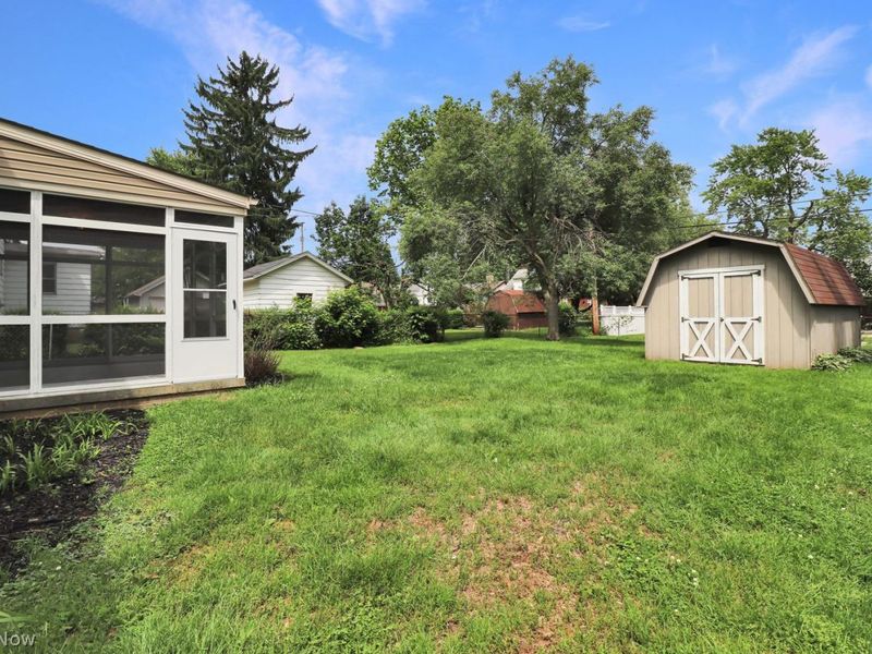 212 Raff Road NW, Canton, OH 44708 Photo 34