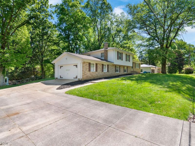 8514 Shadyview Avenue NW, Clinton, OH 44216 Photo 29