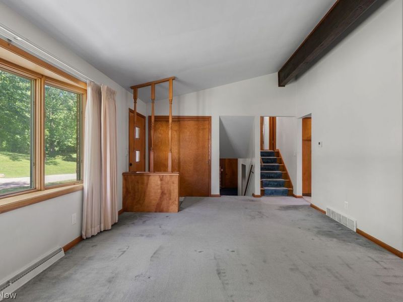 8514 Shadyview Avenue NW, Clinton, OH 44216 Photo 4