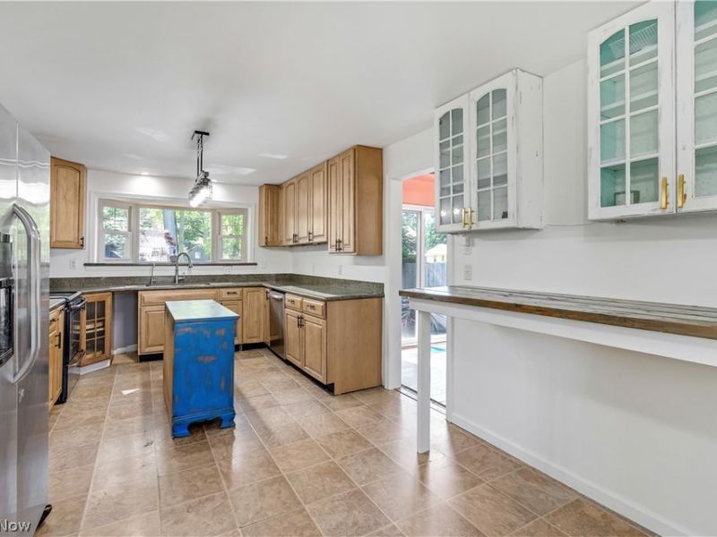 621 Kenmore Avenue NE, Warren, OH 44483 Photo 14