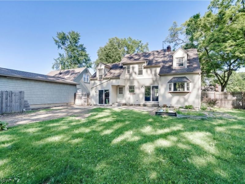 621 Kenmore Avenue NE, Warren, OH 44483 Photo 38