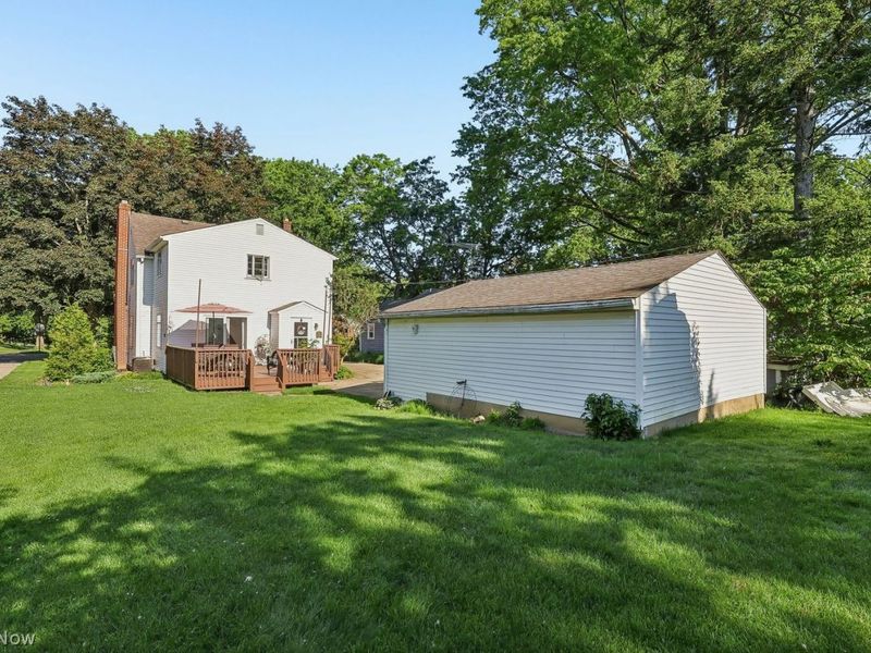 93 Harcourt Drive , Akron, OH 44313 Photo 30
