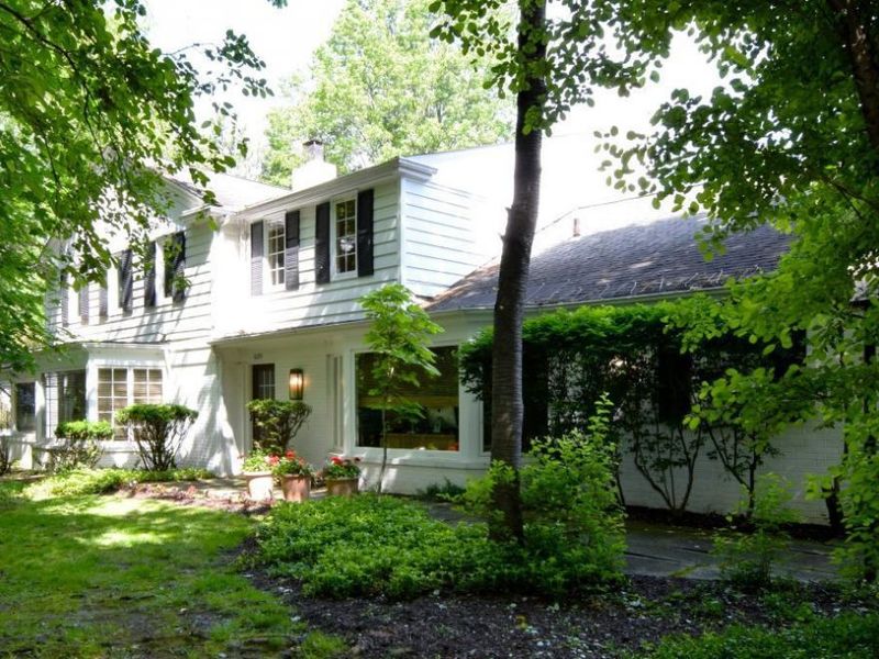 16201 S Woodland Road , Shaker Heights, OH 44120 Photo 1