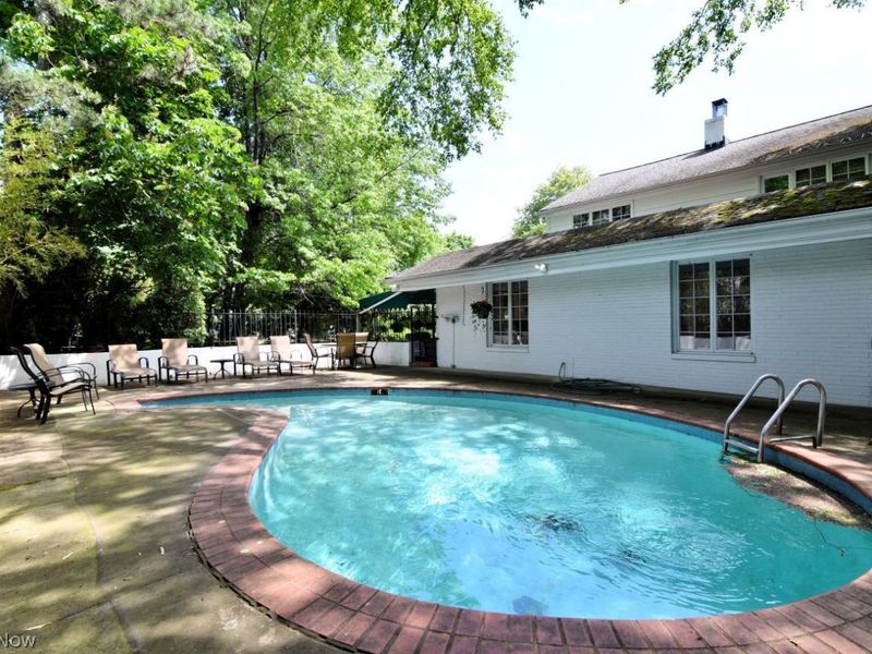 16201 S Woodland Road , Shaker Heights, OH 44120 Photo 16