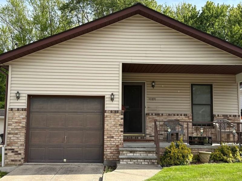 10101 Manoa Avenue , Brooklyn, OH 44144 Photo 1