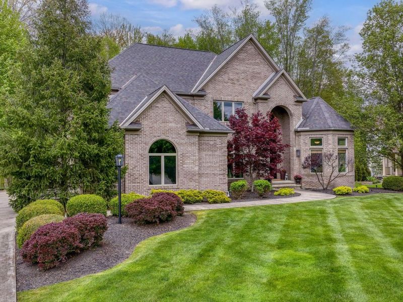 37775 Flanders Drive , Solon, OH 44139 Photo 2