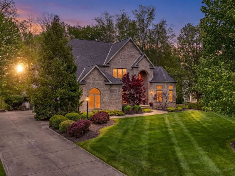 37775 Flanders Drive , Solon, OH 44139 Photo 3