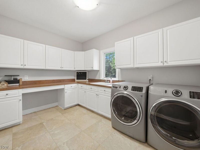 37775 Flanders Drive , Solon, OH 44139 Photo 40